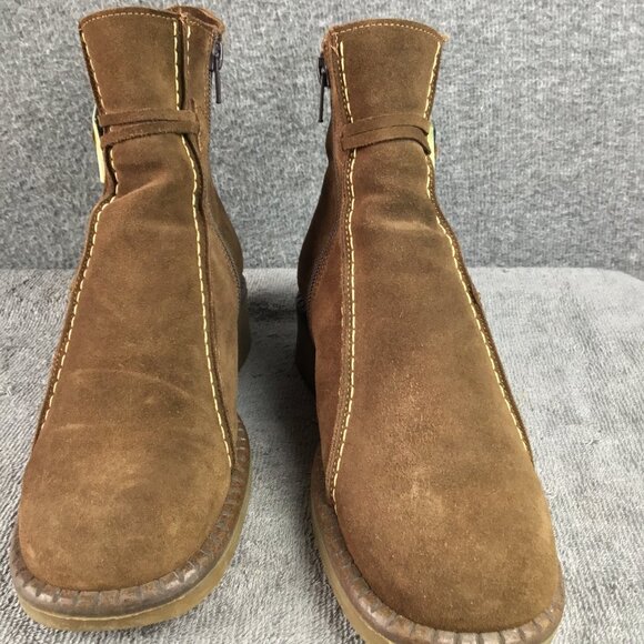 La CANADIENNE Brown Suede Ankle Boots Size 7.5 M - Picture 11 of 13